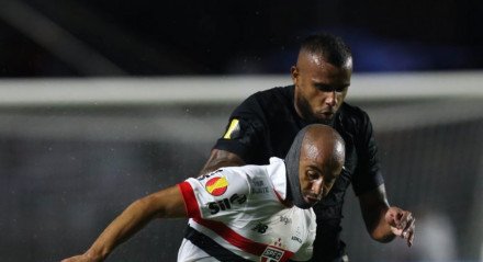 Lucas anotou 2 dos 3 gols da equipe tricolor. 