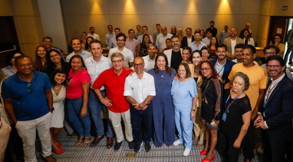 Governadora participa da abertura de curso de políticas habitacionais do Insper em Pernambuco