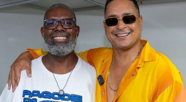 Péricles e Xanddy Harmonia.
