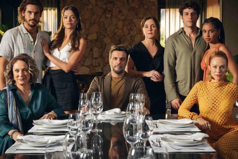 Imagem do elenco de "Mania de Você"