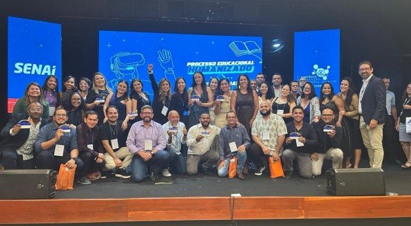 Imagem dos vencedores da premiação