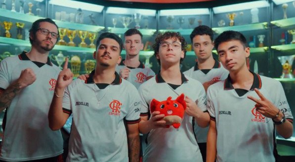O Flamengo, equipe campeã do CBLOL em 2019, anunciou volta definitiva ao League of Legends e vai disputar o Circuito Desafiante
