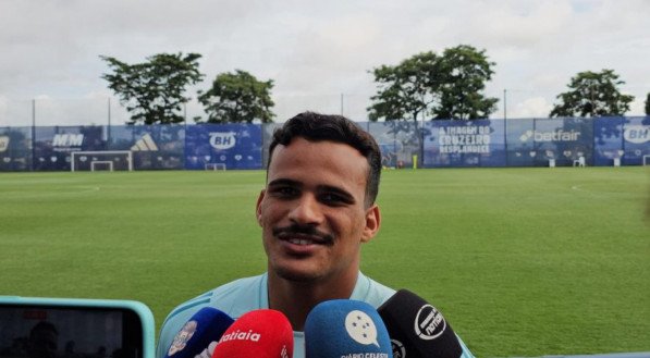 Kaiki Bruno e Fabrício Bruno comenta sobre a chegada de um novo técnico e também do dia a dia com o auxiliar Wesley Carvalho