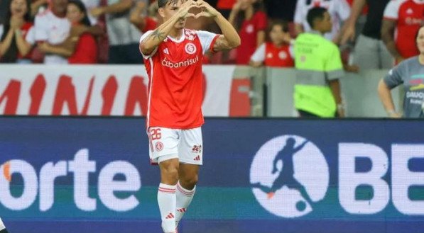 Com gol de Bernabei, Inter derrota o Avenida