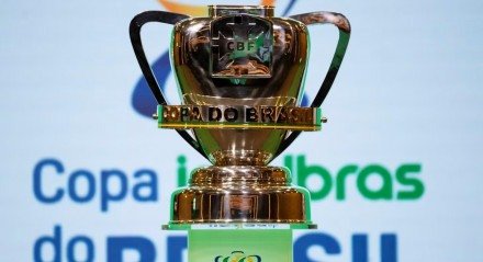 Imagem do troféu da Copa do Brasil