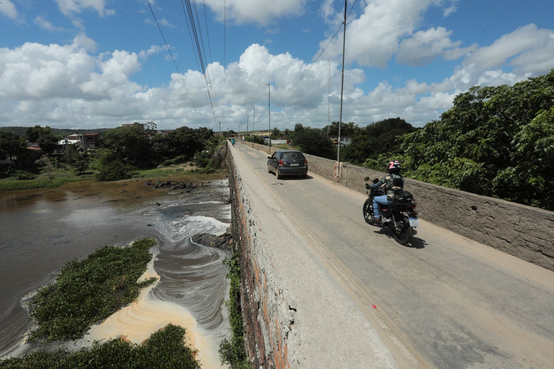 Após vistoria, detectou-se a necessidade de reparos emergenciais na Ponte de Tiúma, em São Lourenço da Mata 