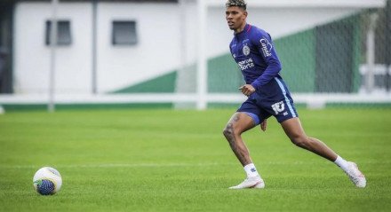 O zagueiro de 23 anos já atuou pela equipe cearense antes de chegar ao Tricolor, e agora acertou seu retorno ao Vozão por um ano.