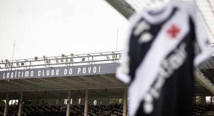 A reunião entre o Vasco e a Prefeitura do Rio de Janeiro avançou nas discussões sobre a reforma de São Januário. O encontro foi marcado pela apresentação do projeto do clube, que recebeu uma avaliação positiva das autoridades municipais. Além disso, foram estabelecidos prazos para os próximos passos do processo.