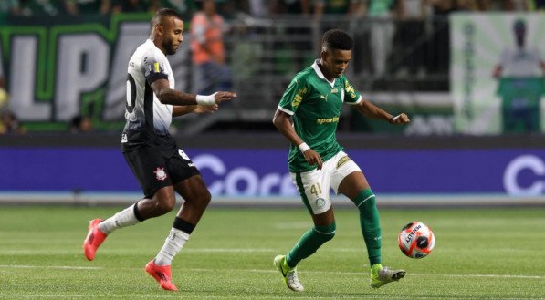 O clássico aconteceu na quinta-feira (06) e terminou com o placar empatado em 1 a 1; o atacante teve sua cobrança defendida por Hugo Souza no Allianz Parque