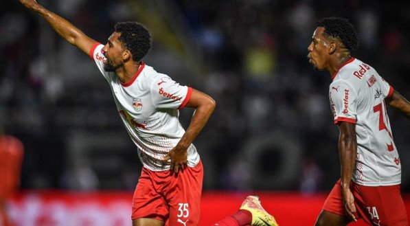 Red Bull Bragantino vence São Paulo e respira no Paulistão