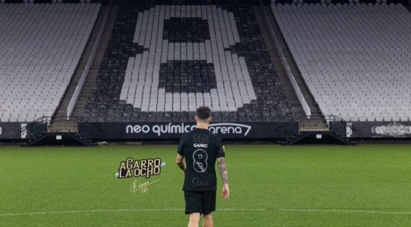 Rodrigo Garro é oficializado como novo camisa 8 do Corinthians