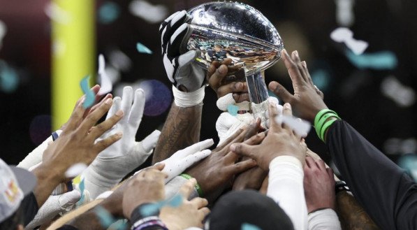 Análise detalhada da vitória dos Eagles no Super Bowl LIX