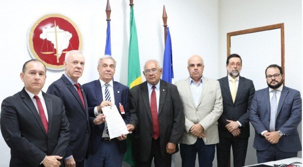 Náutico, Santa Cruz e Sport firmam TAC com o MPPE para proibir organizadas nos estádios