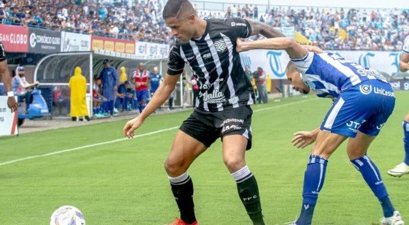 Marlyson, atacante do Figueirense