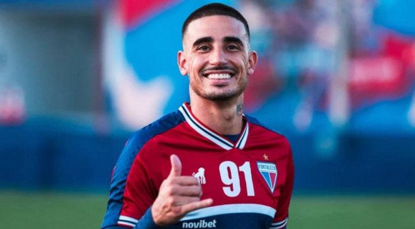 Thiago Galhardo, ex-atacante do Fortaleza e na mira do Santa Cruz