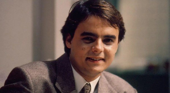 Cassio Gabus Mendes como "Afonso" em Vale Tudo.