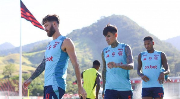 O técnico Filipe Luís terá problemas na escalação, já que sete jogadores estão fora e outros cinco estão pendurados