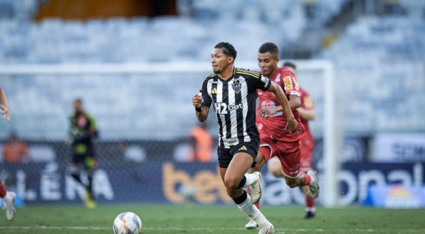 Atacante fez seu primeiro jogo pelo Galo neste sábado (15), na vitória contra o Tombense