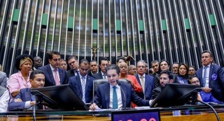 Hugo Mota presidnete da Câmara Federal.
