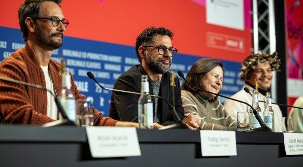 Rodrigo Santoro, Gabriel Mascaro, Denise Weinberg e Adanilo em entrevista coletiva do Festival de Berlim