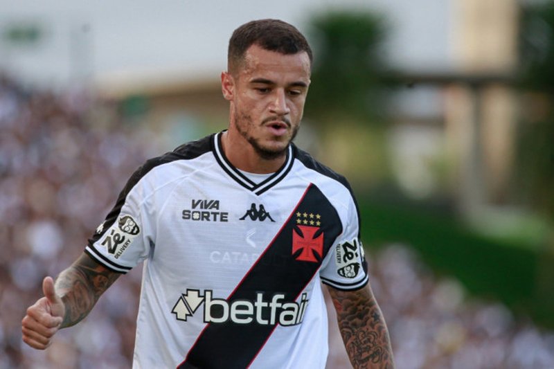 Philippe Coutinho concentrado durante o jogo do Vasco