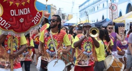 Imagem de um bloco de rua em Olinda