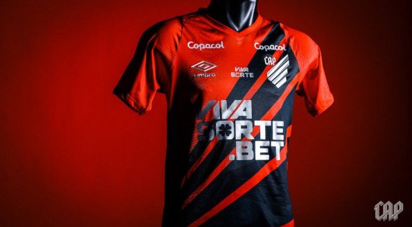 No início da noite desta sexta (20), o Furacão aproveitou para anunciar uma nova parceria, que estampará o principal espaço da camisa rubro-negra.