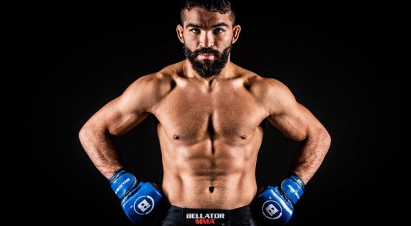 Enfim, após uma longa espera e que envolveu até briga pública com sua ex-casa, a PFL, Patrício Pitbull é lutador do UFC.