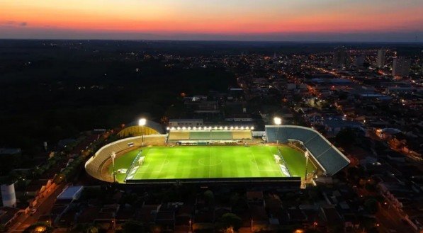 Estádio José Maria de Campos Maia, o Maião