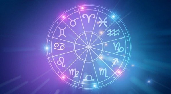 O horóscopo indica que março será um mês de novos ciclos para os 12 signos (Imagem: sarayut_sy | Shutterstock) 