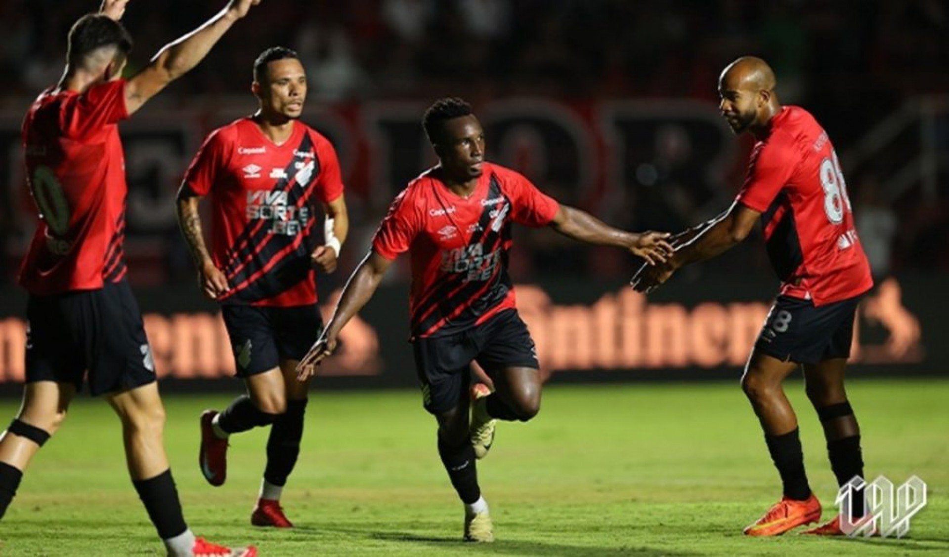 Athletico-PR x Operário: onde assistir ao vivo, horário e escalações