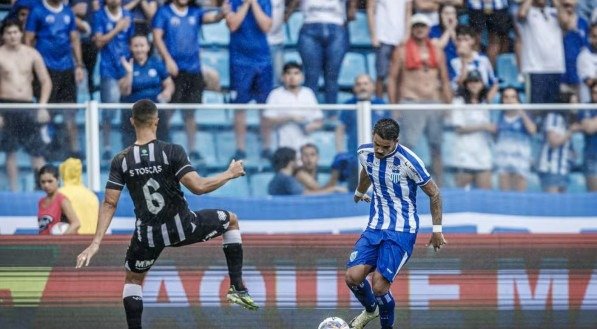 Duelo entre Avaí e Figueirense pela primeira fase do Catarinense