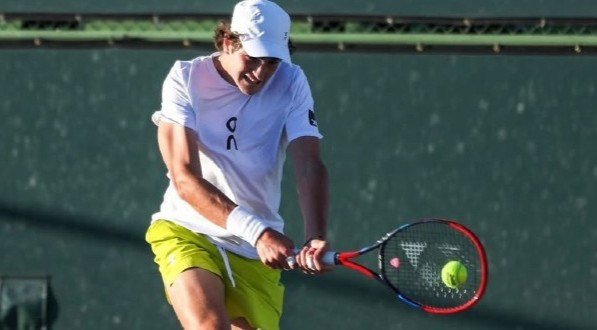 Carioca enfrenta britânico e enfrenta top 15 na segunda rodada enquanto que Wild pega o vice-campeão do Rio Open