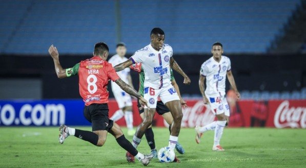 O Tricolor empatou com o Boston River em 0x0, pelo jogo de ida da terceira fase da Conmebol Libertadores, no Estádio Centenário, em Montevidéu, no Uruguai, na noite desta quinta-feira (06).