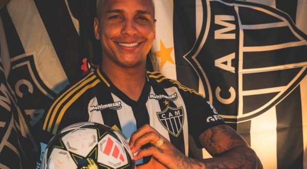 Atacante está sem espaço no Galo e pode trocar de clube