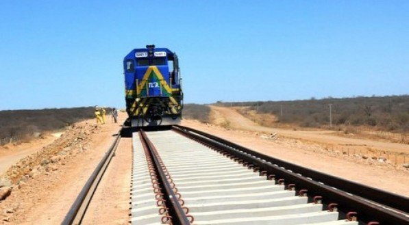 Em Pernambuco, a Transnordestina está em fase de elaboração dos projetos básico e executivo para só depois licitar o início das obras