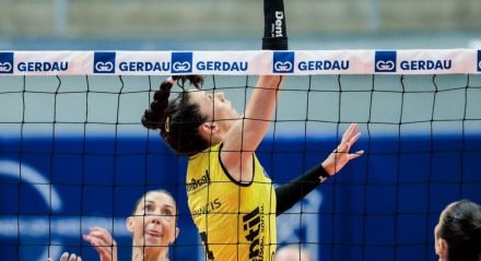 Dentil Praia Clube vira sobre o Gerdau Minas nesta segunda-feira (10) e está na final do Campeonato Sul-Americano de vôlei feminino