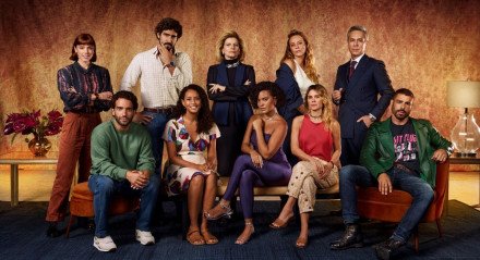 Imagem do Elenco do remake de Vale Tudo, que tem a missão de levantar o ibope da Globo