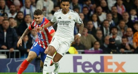 Real Madrid x Atlético de Madrid: Rodrygo após drible em Javi Galán