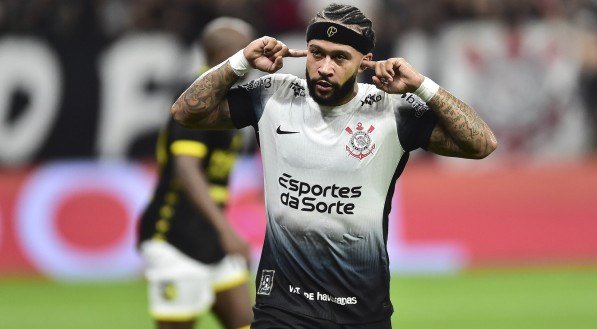 Memphis Depay, atacante do Corinthians