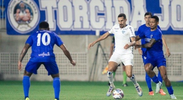 O jogador vinha sendo desfalque no Avaí desde a última rodada da primeira fase do estadual e pode reforçar a equipe na final.