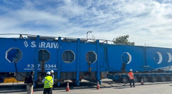 Escolta de transformador de energia ir&aacute; impactar o tr&acirc;nsito na BR-101 no feriad&atilde;o do Dia do Trabalho