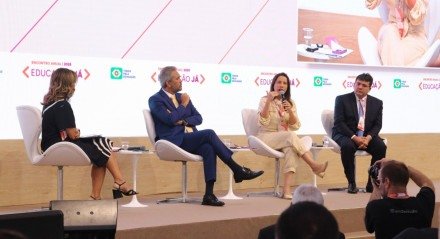 Governadora Raquel Lyra participou do Encontro Anual Educação Já, ao lado dos governadores Elmano de Freitas (CE) e Rafael Fonteles (PI)