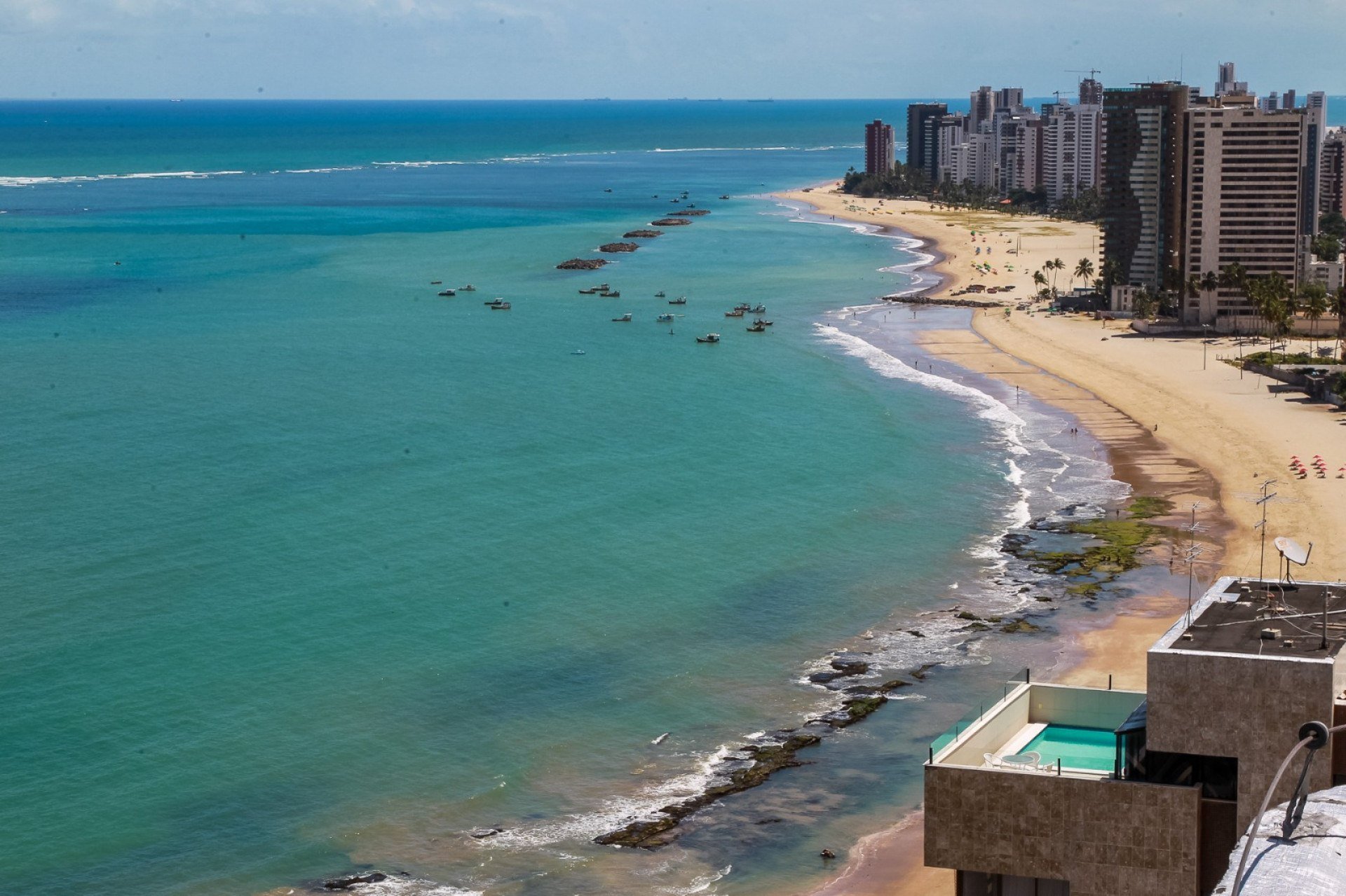 O evento vai acontecer quinzenalmente, na orla da praia de Piedade