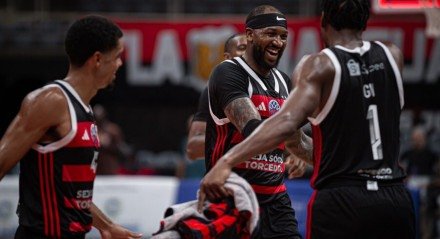 FlaBasquete vence time da Colômbia e avança à semifinal da BCLA