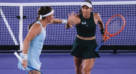 Paulistana jogará pelo menos até Roland Garros com húngara