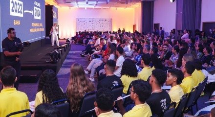 Instituto Ponte realiza evento no Expocenter Recife, reunindo mais de 300 pessoas – entre estudantes, empresários e autoridades