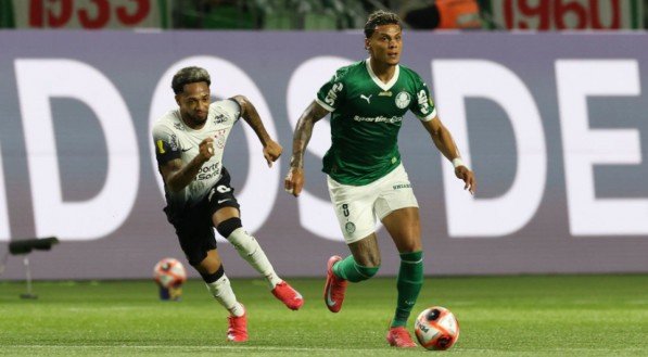 Palmeiras é derrotado dentro de casa e busca virada na final do Paulistão