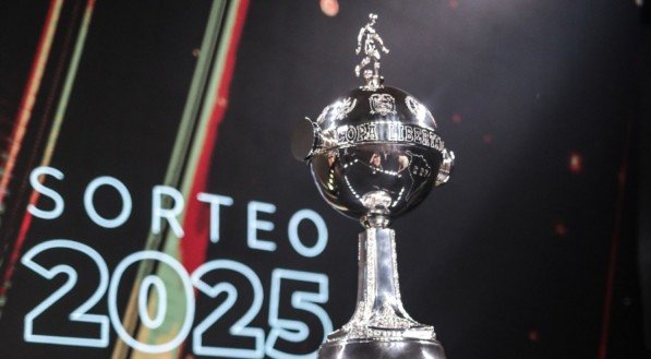 Taça da Libertadores da América, que será entregue ao campeão