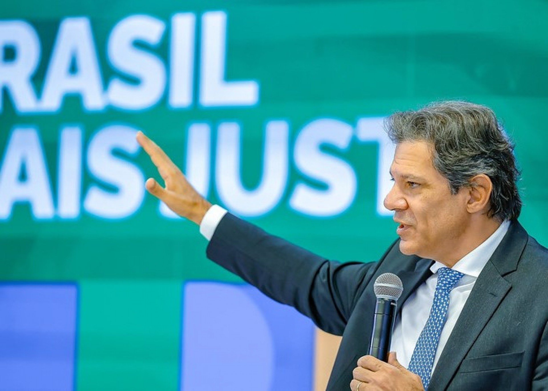 Com Lula mirando 2026, função de Haddad vira missão de convencimento de que o governo melhorou a vida das pessoas